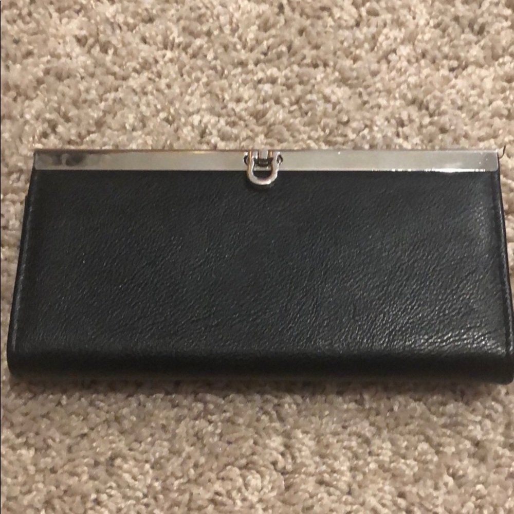 Black pebble leather wallet